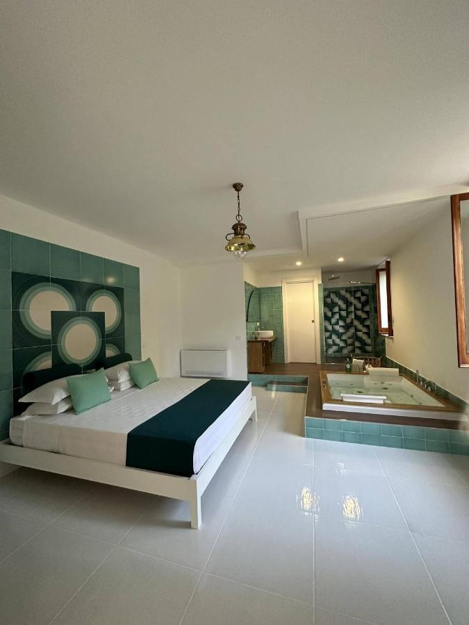 Il Melograno In Costa D'Amalfi - Romantic Experience Vietri 客房 照片